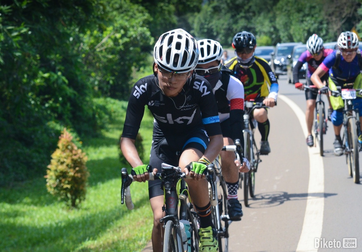 ����100����վ