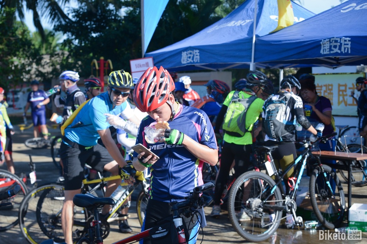 ����100����վ