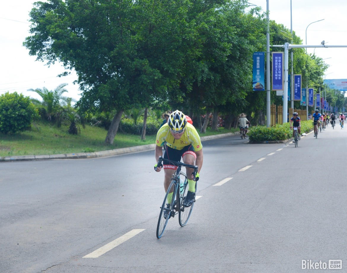 ����100����վ