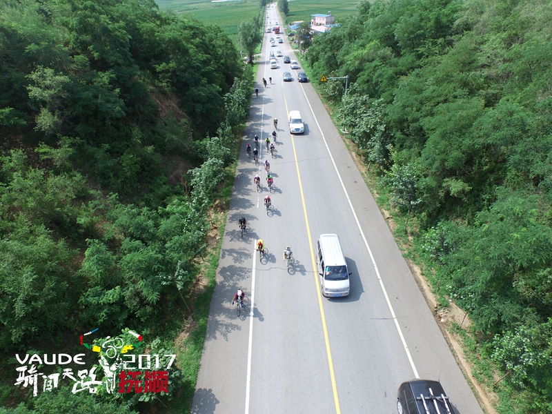 �ﴳ��·��˳վ