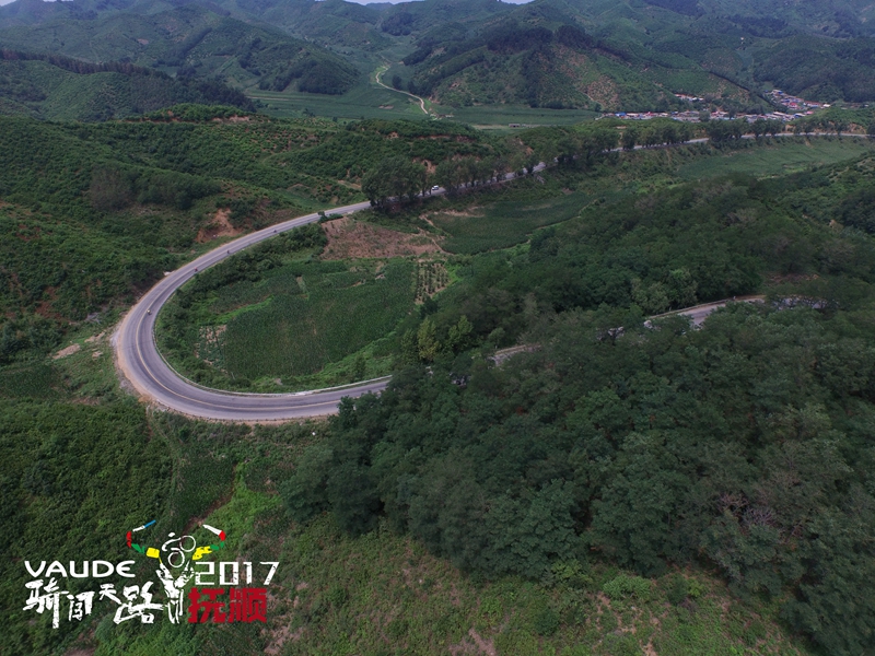 �ﴳ��·��˳վ