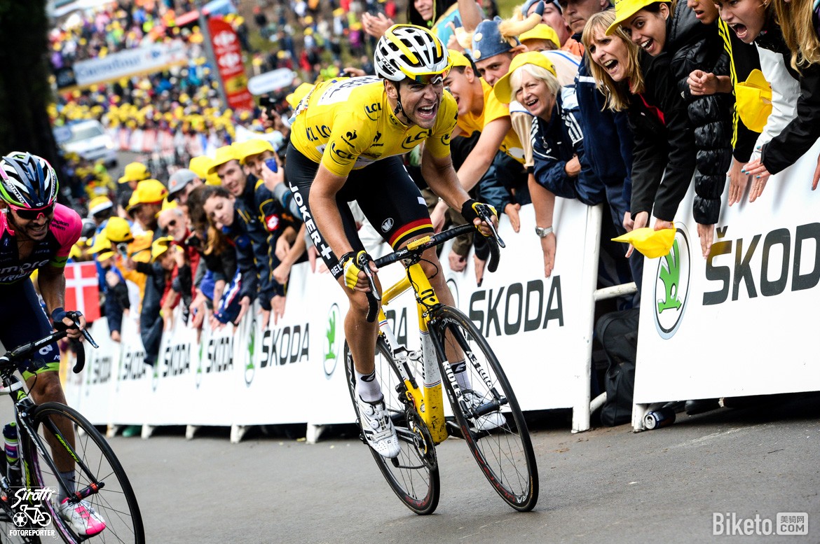 ������,AG2R