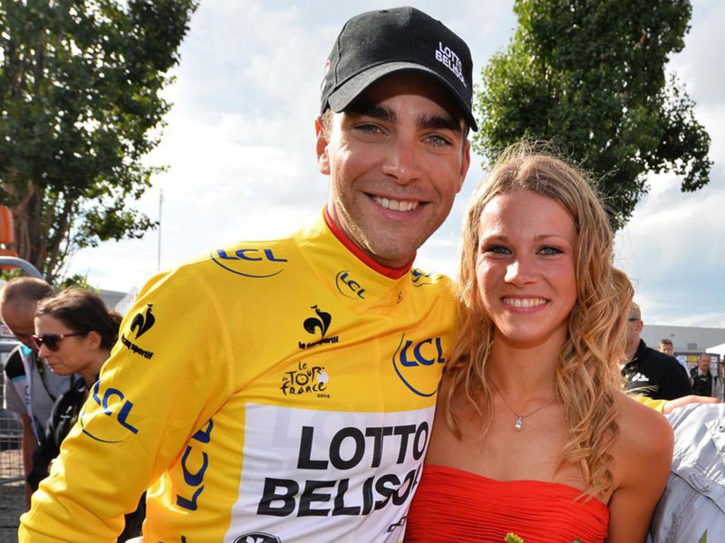 ������,AG2R