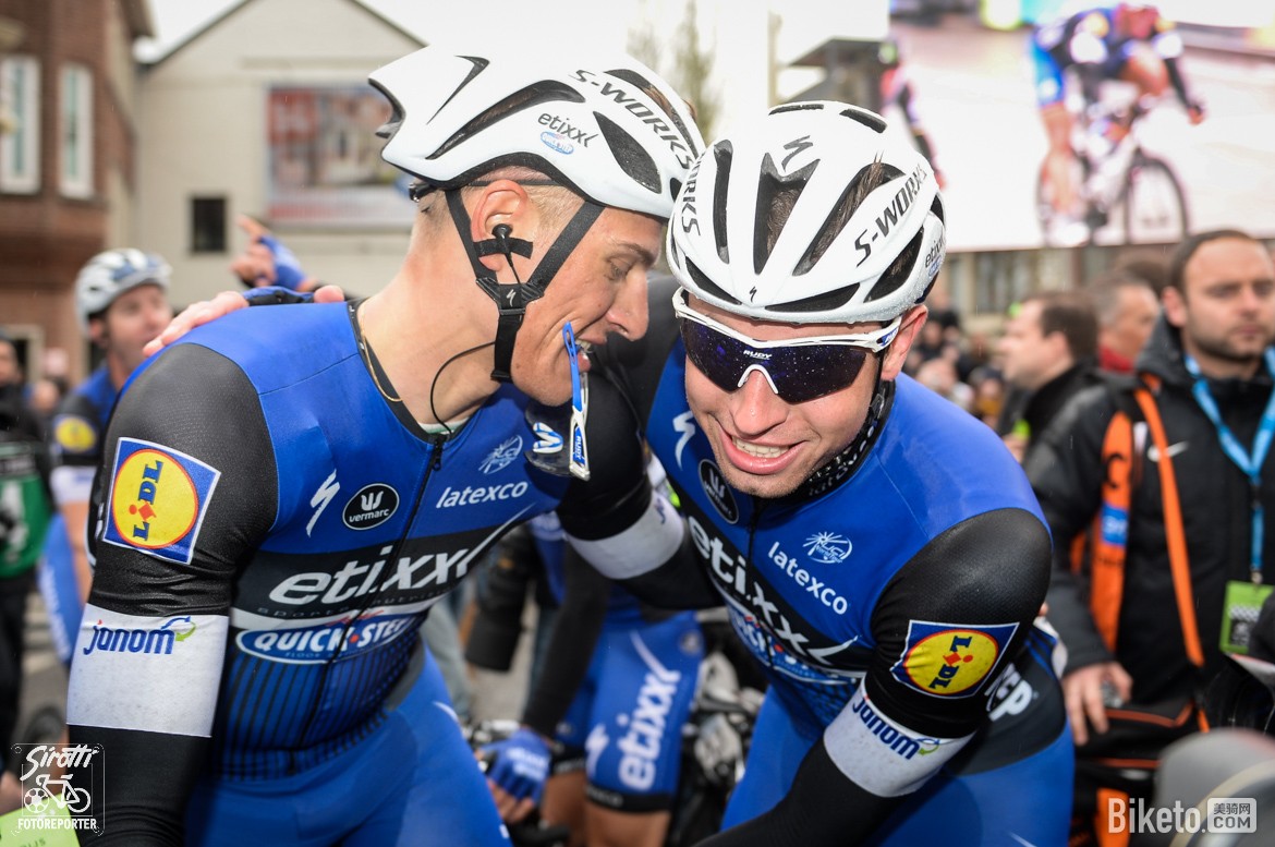 ���ض�,��������