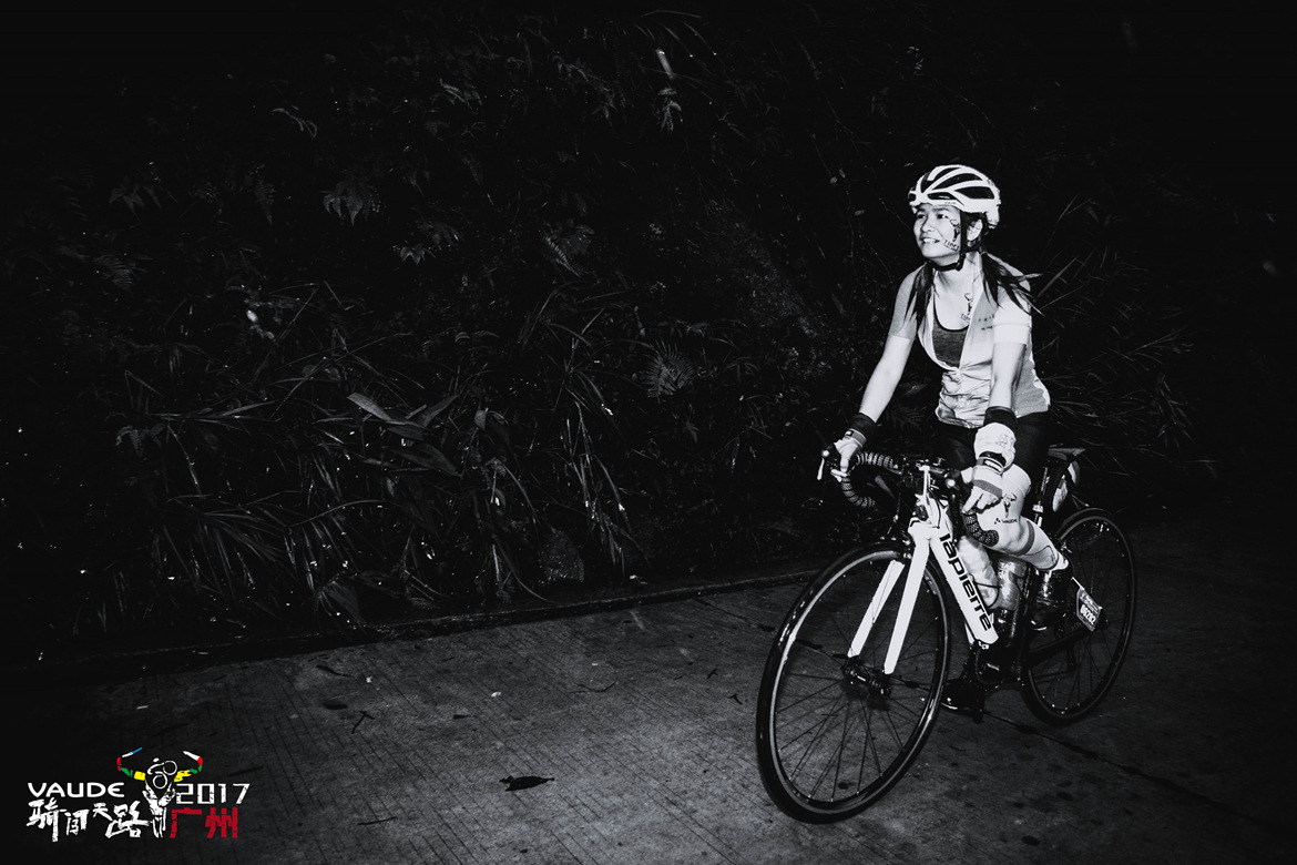 骑闯天路 骑闯天路