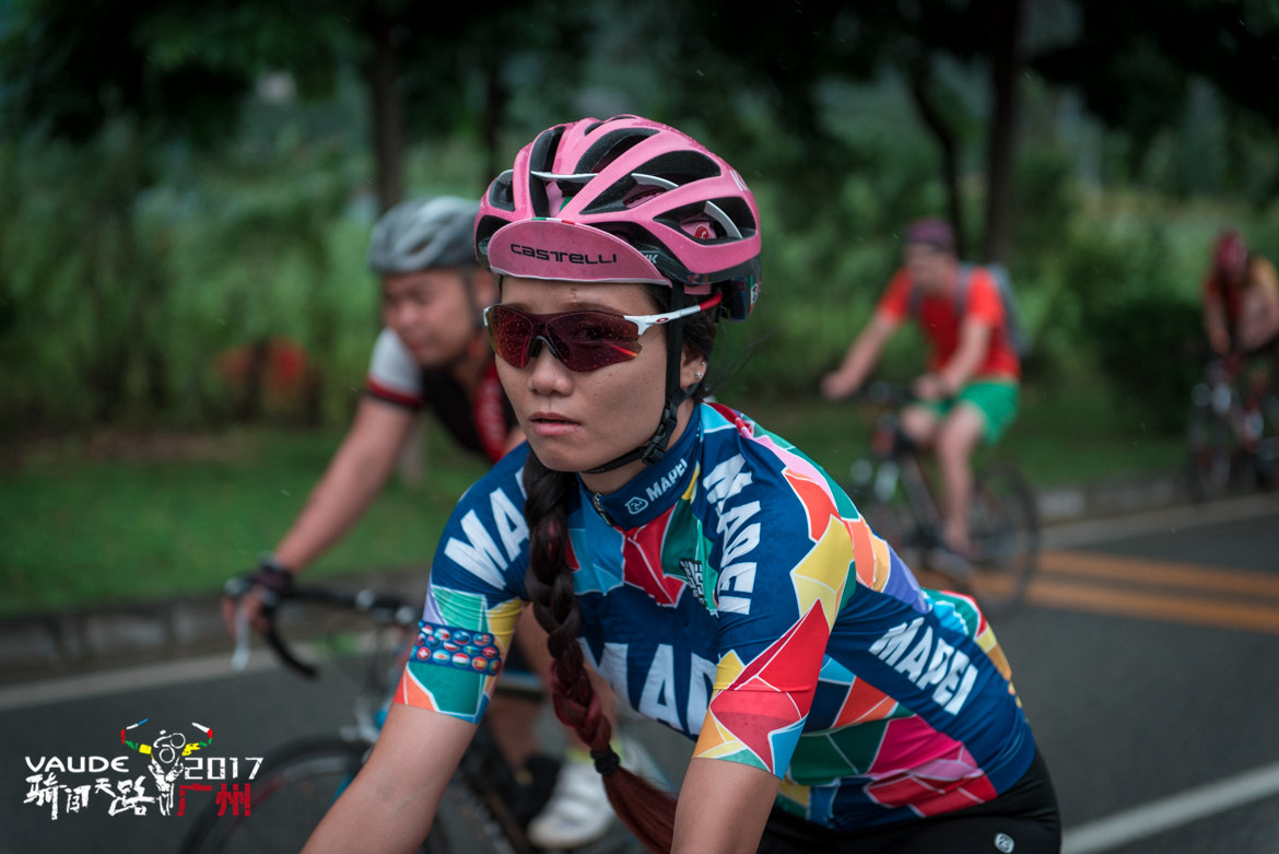 骑闯天路 骑闯天路