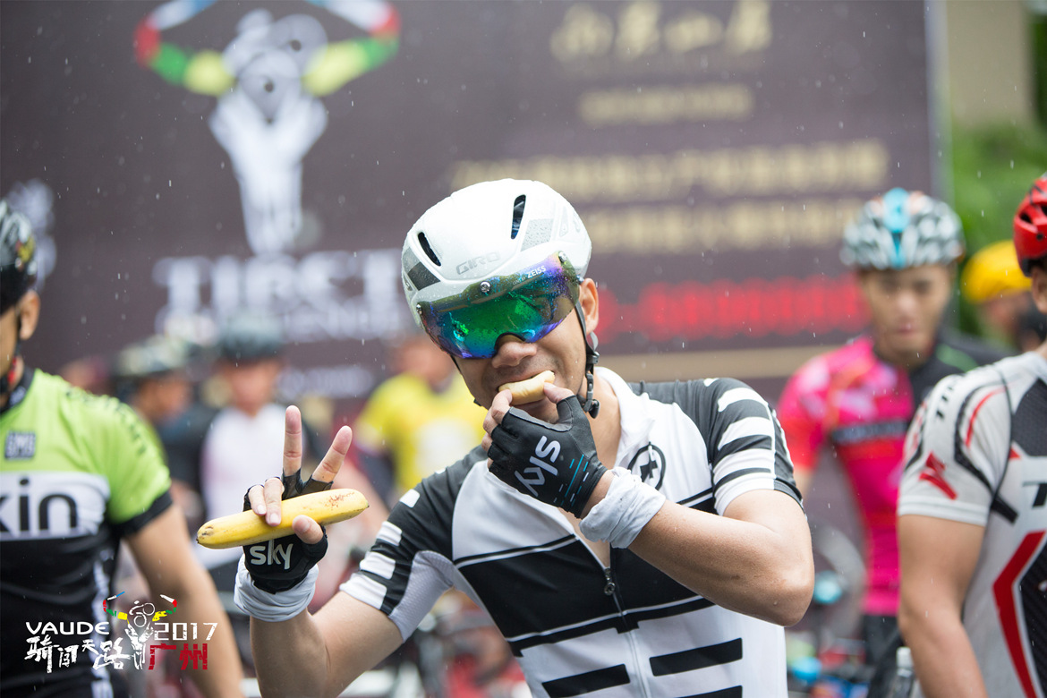 骑闯天路 骑闯天路