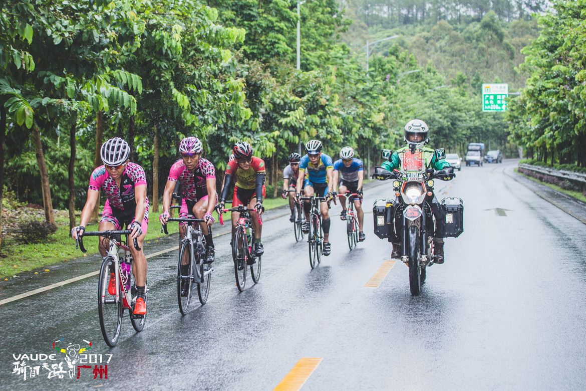 骑闯天路 骑闯天路