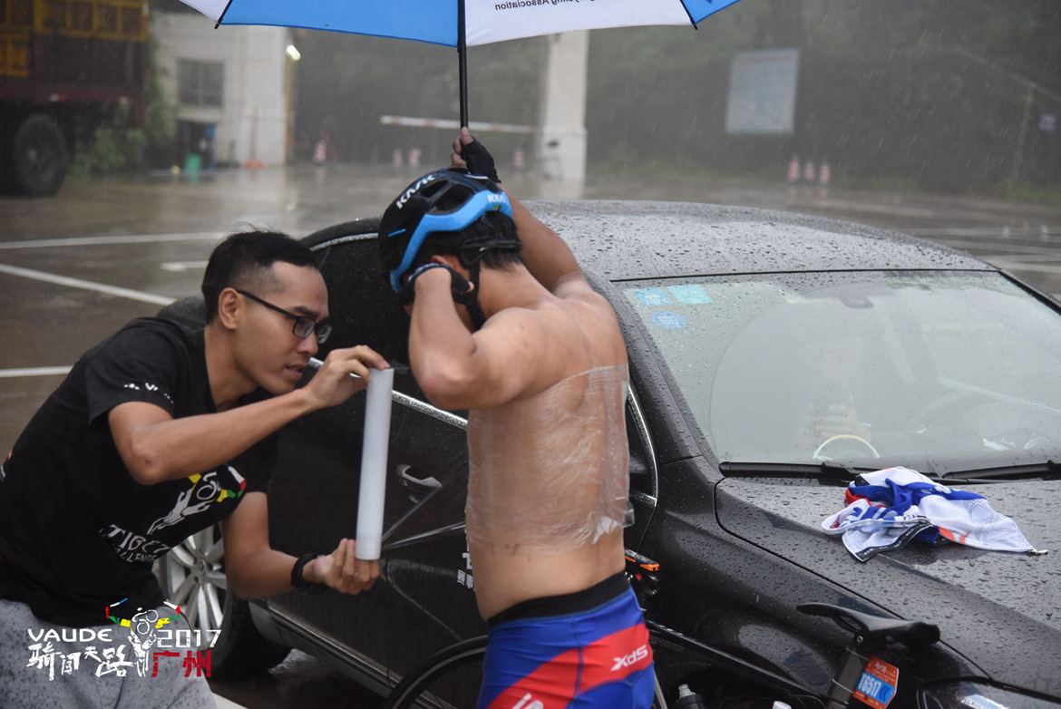 骑闯天路 骑闯天路