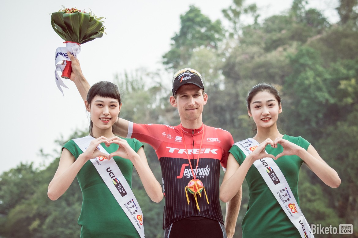 44d5bc8fa33d17070b998a34892d0875.jpg 44d5bc8fa33d17070b998a34892d0875.jpg