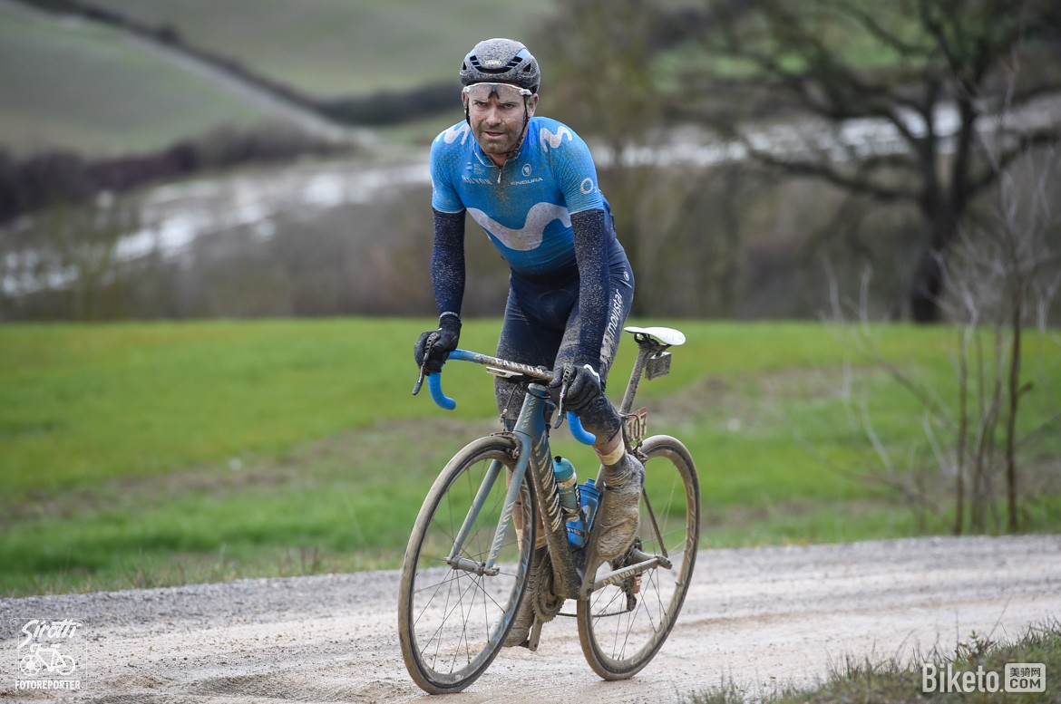 ����,�ƶ�֮��,�޹�˹