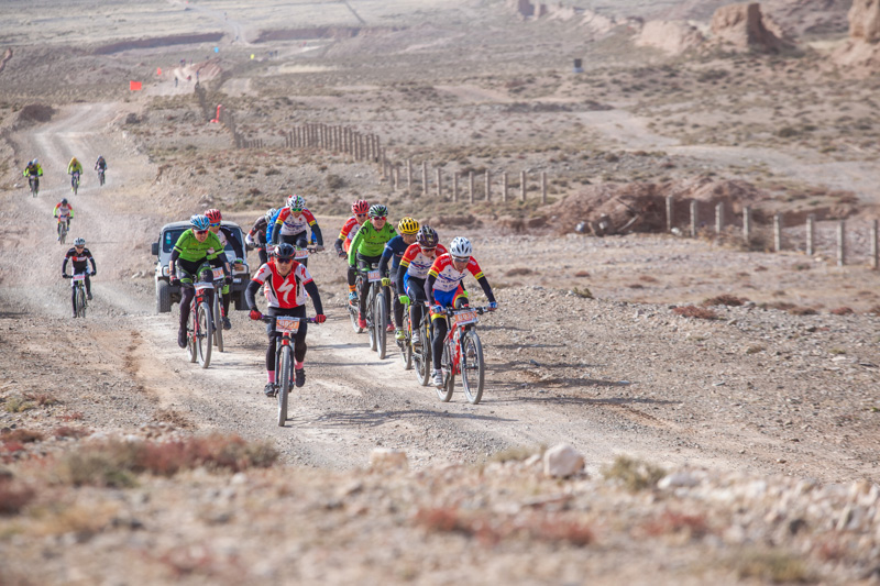 ��ʿ֮·������ɽԽҰ��ս��