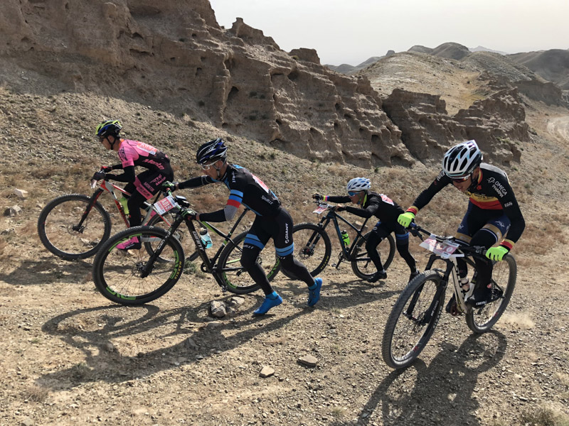 ��ʿ֮·������ɽԽҰ��ս��