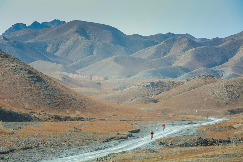 ��ʿ֮·������ɽԽҰ��ս��