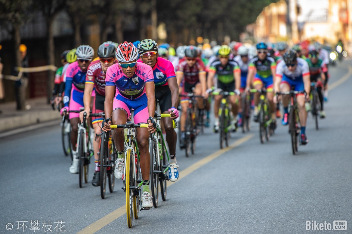 ����֦��