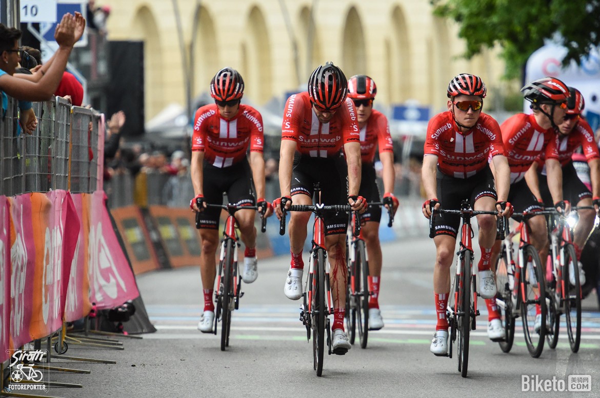 6fdbcf9e2502914c65aa2aeea8d53110.jpg 6fdbcf9e2502914c65aa2aeea8d53110.jpg