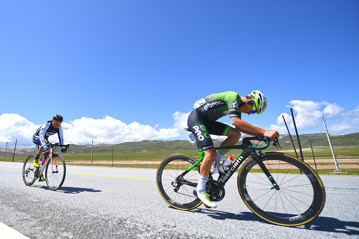 ��ʮ�˽컷�ຣ�����ʹ�·���г����ھ�����