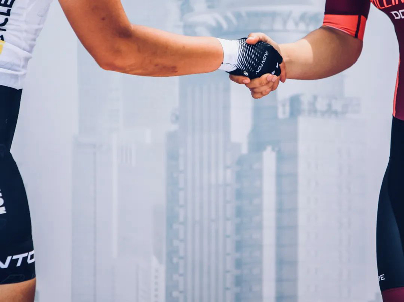 激荡三年——脉腾-霸王龙女子力量车队2020第四年正式发布!