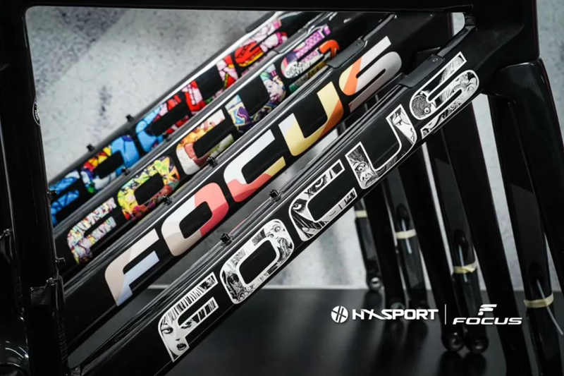 激荡三年——脉腾-霸王龙女子力量车队2020第四年正式发布!