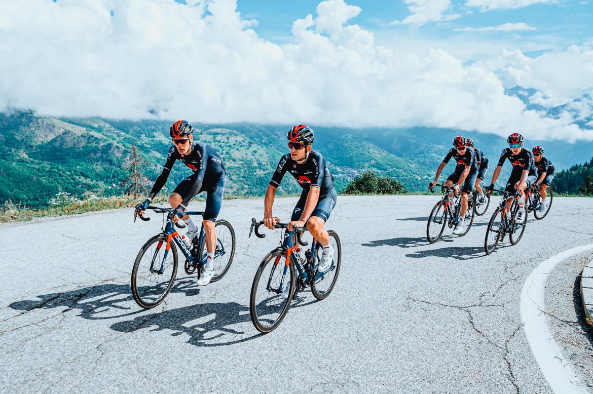 英力士车 英力士车