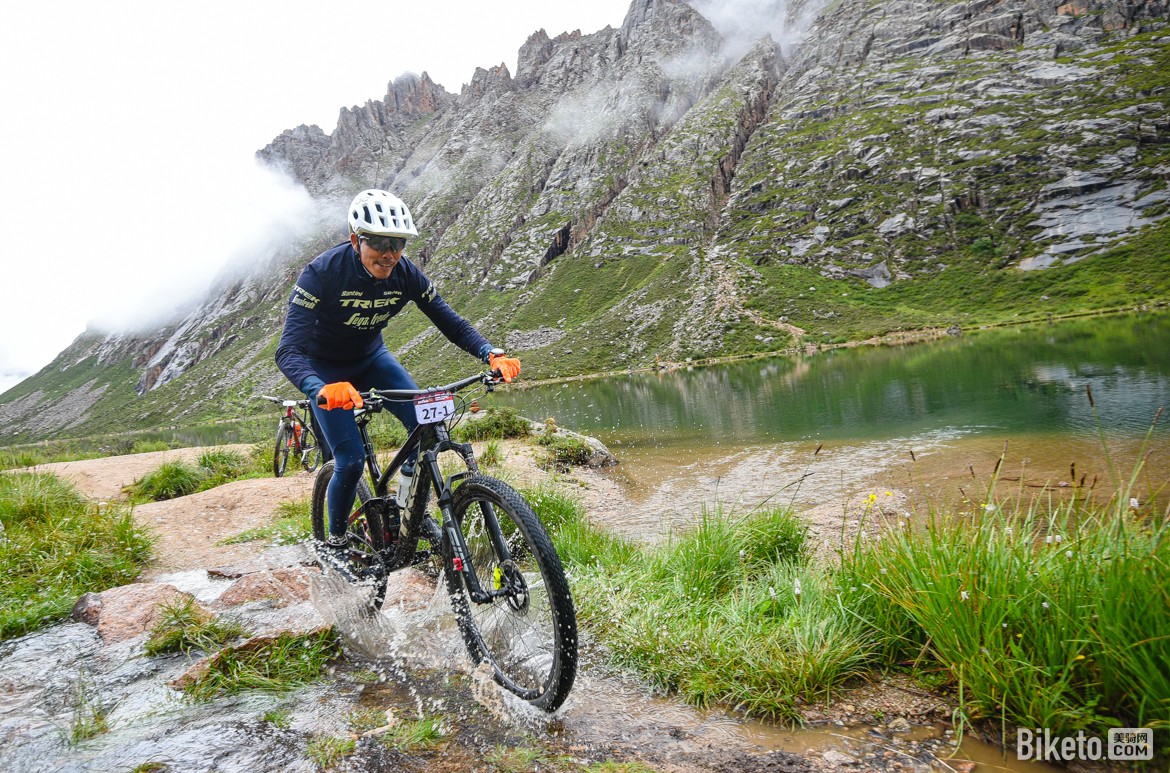 Epic越野山地自行车系列赛阿坝县站莲宝叶则