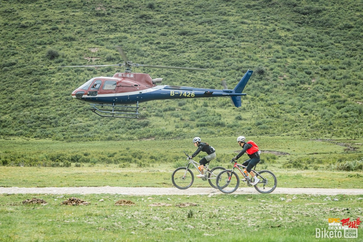 Epic阿坝县站“千湾湿地 童话牧场”漫泽塘