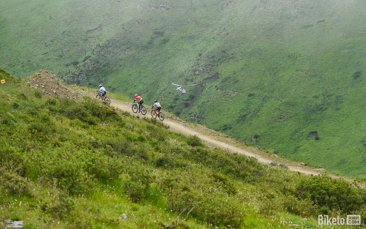 Epic 越野山地自行车系列赛阿坝县站漫泽塘