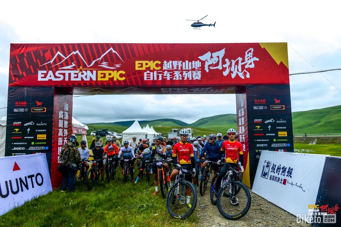 Epic阿坝县站“千湾湿地 童话牧场”漫泽塘