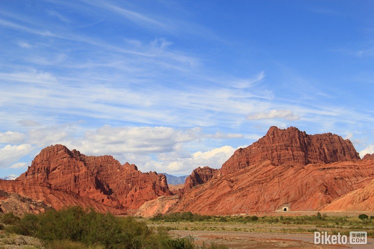 三个臭皮匠的环华骑行 三个臭皮匠的环华骑行