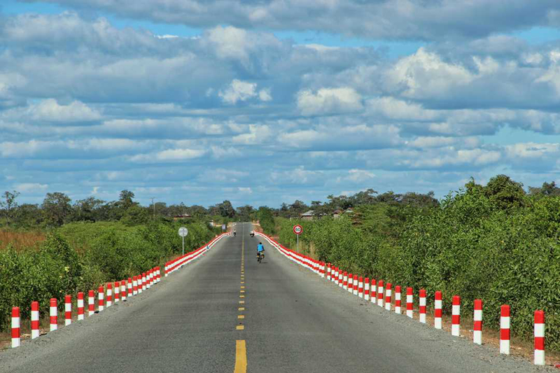 ���и���,��������