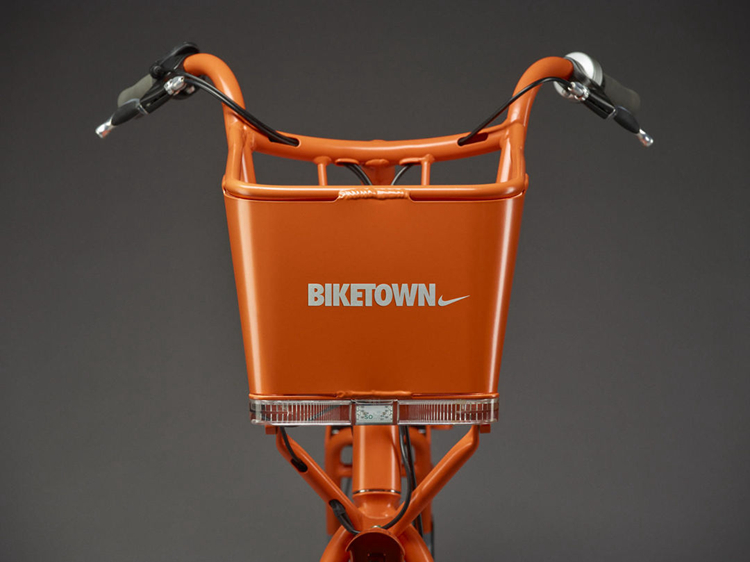 NIKE�Ϳ����г�