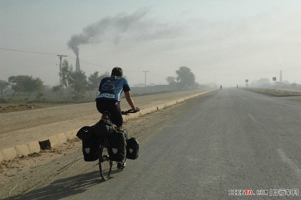 环球骑行世界纪录保持者马克博蒙特