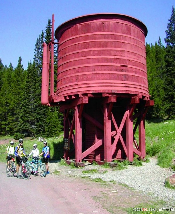 穿越科罗拉多大峡谷 西美高地的激情时刻