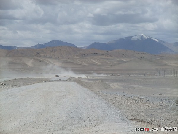 新藏线,中尼,珠峰骑行,单车旅行,末日的远征,西藏骑行,自行车旅行
