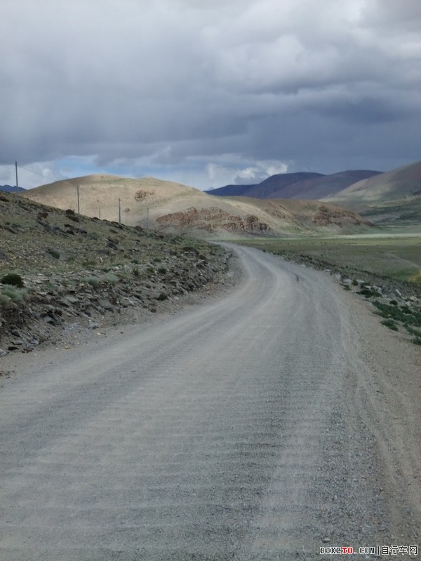 新藏线,中尼,珠峰骑行,单车旅行,末日的远征,西藏骑行,自行车旅行