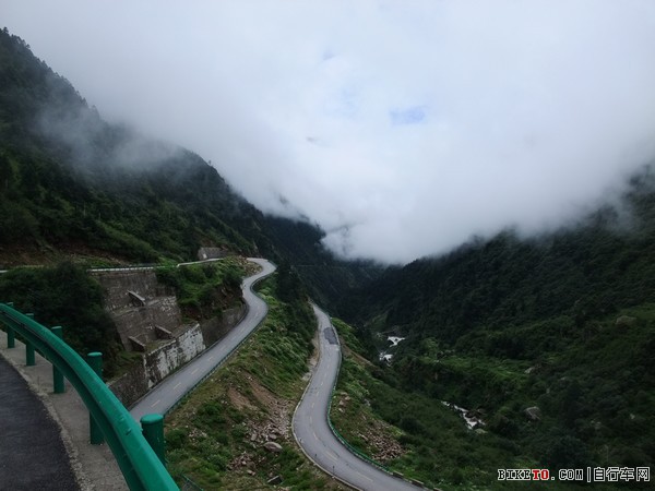 新藏线,中尼,珠峰骑行,单车旅行,末日的远征,西藏骑行,自行车旅行