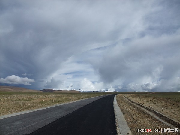 新藏线,中尼,珠峰骑行,单车旅行,末日的远征,西藏骑行,自行车旅行