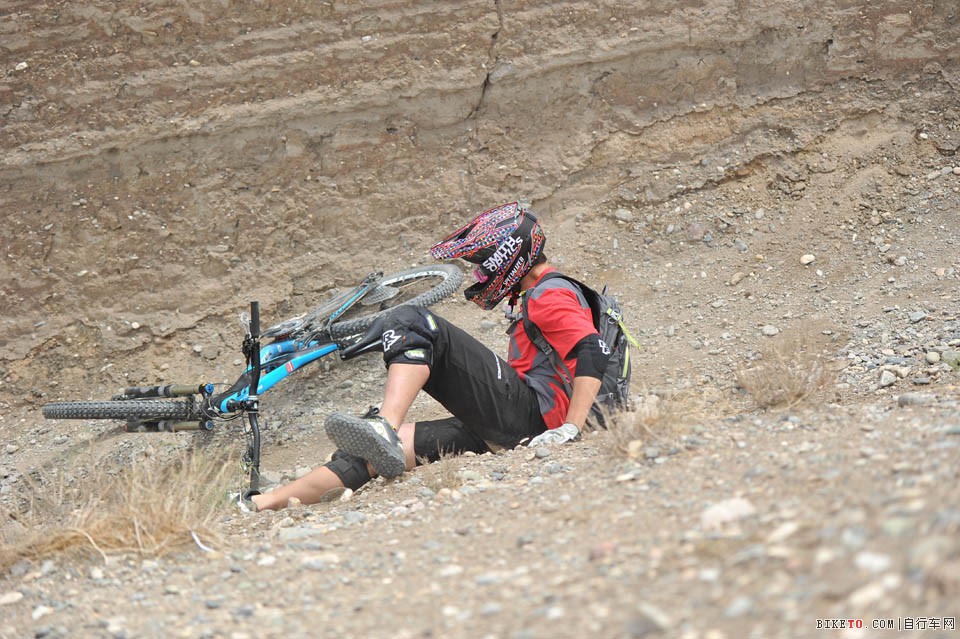 2013骑迹山地穿越活动之——AM穿越嘉峪关古长城 祁连山