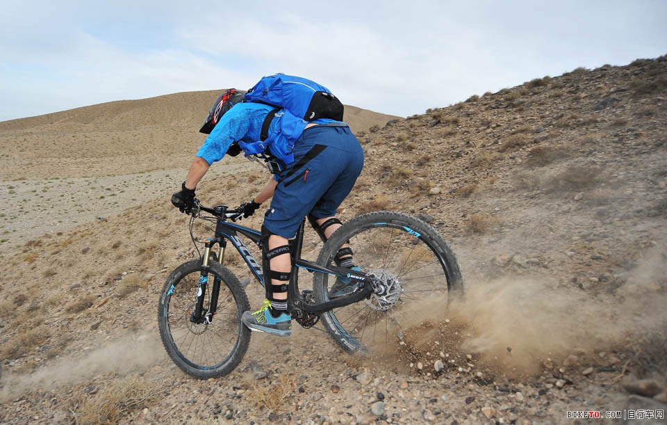 2013骑迹山地穿越活动之——AM穿越嘉峪关古长城 祁连山