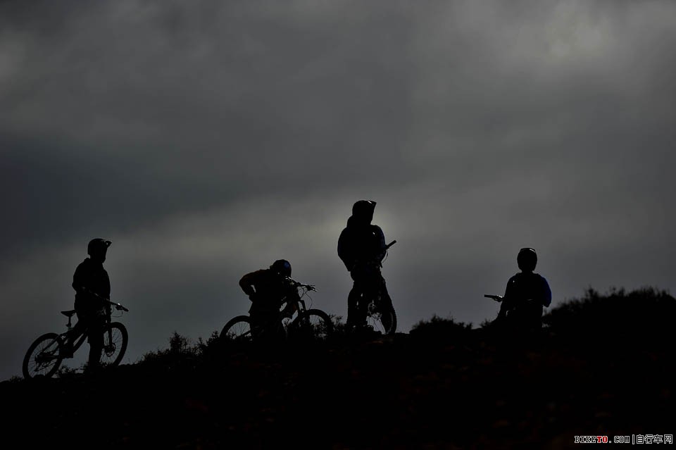 2013骑迹山地穿越活动之——AM穿越嘉峪关古长城 祁连山