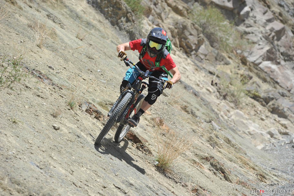 2013骑迹穿越活动之——深入祁连雪山