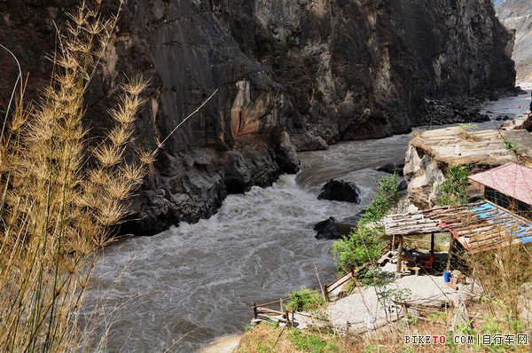 上虎跳,中虎跳,玉龙雪山,单车旅行