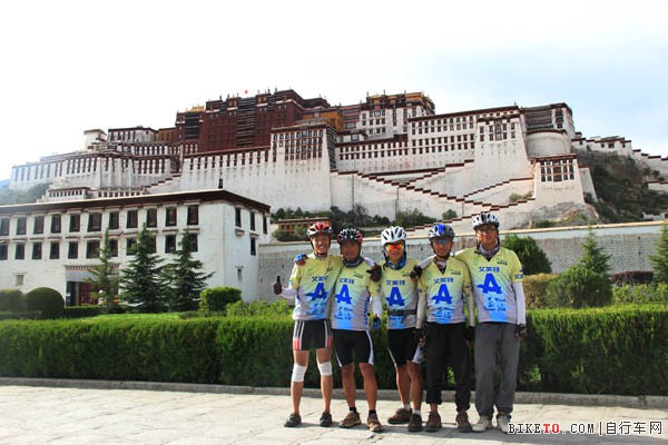 环保骑行,他们一直在路上——记九位进藏骑行者的圆梦之旅