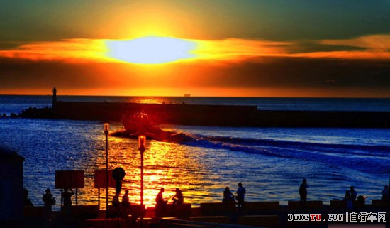落日中的海岸线 落日中的海岸线