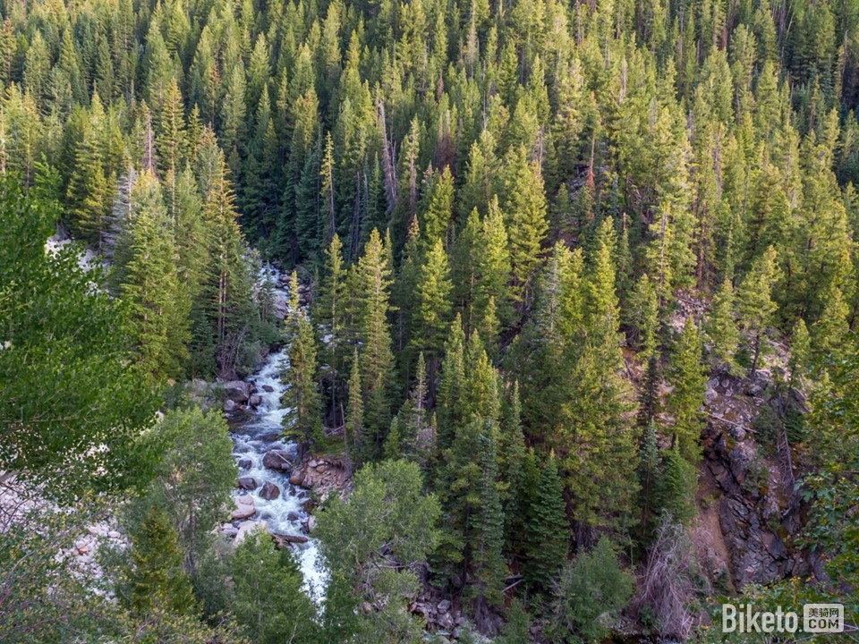 山涧小溪 山涧小溪