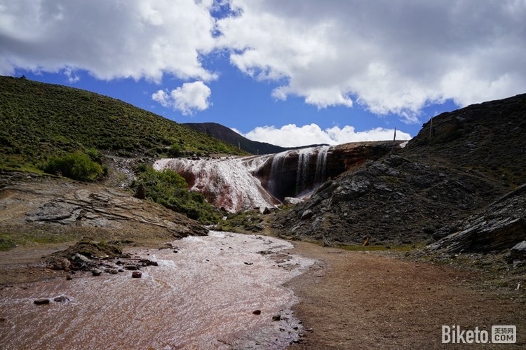 泉华滩瀑布 泉华滩瀑布