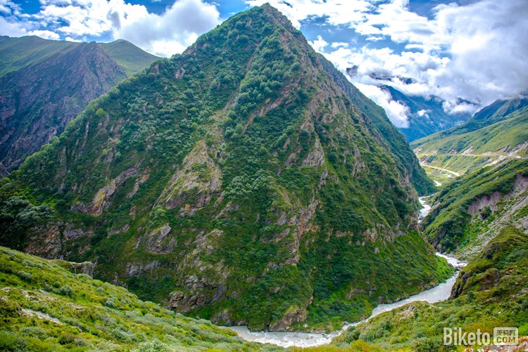 ���ɴ�Խ����