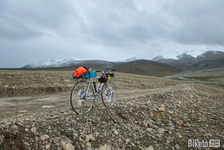 ���ɴ�Խ����