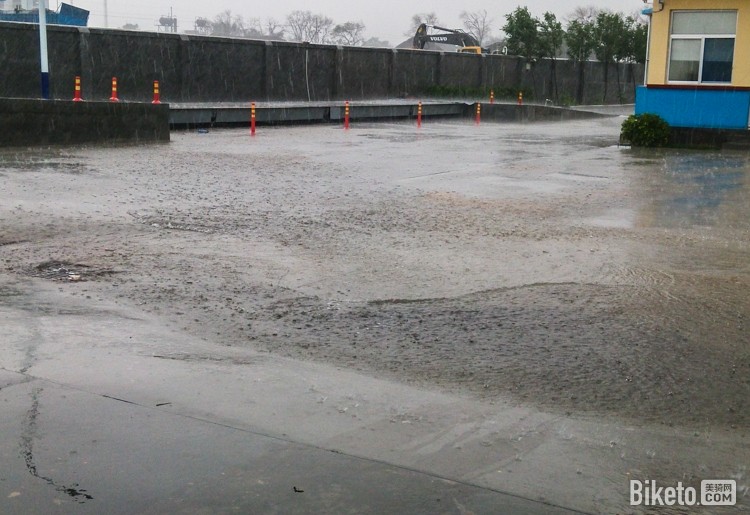 ﺣ[4]ùԵζ_BIKETOƵ