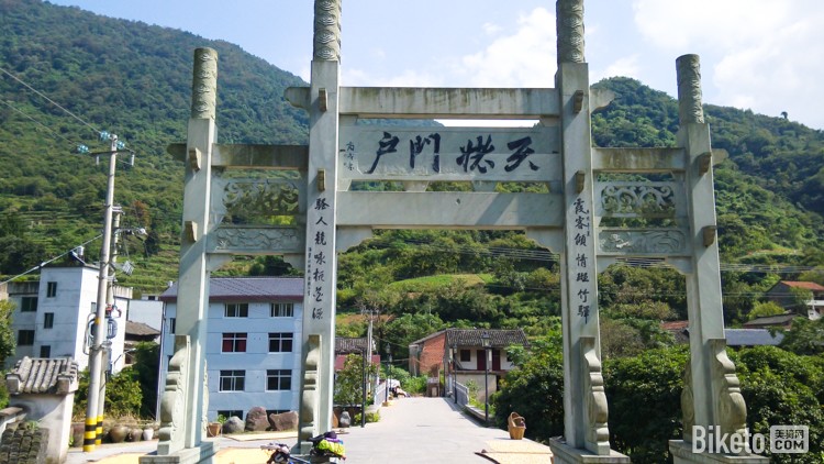 �������������ﺣ����[7]�պ������롰���á���_BIKETO����������Ƶ��